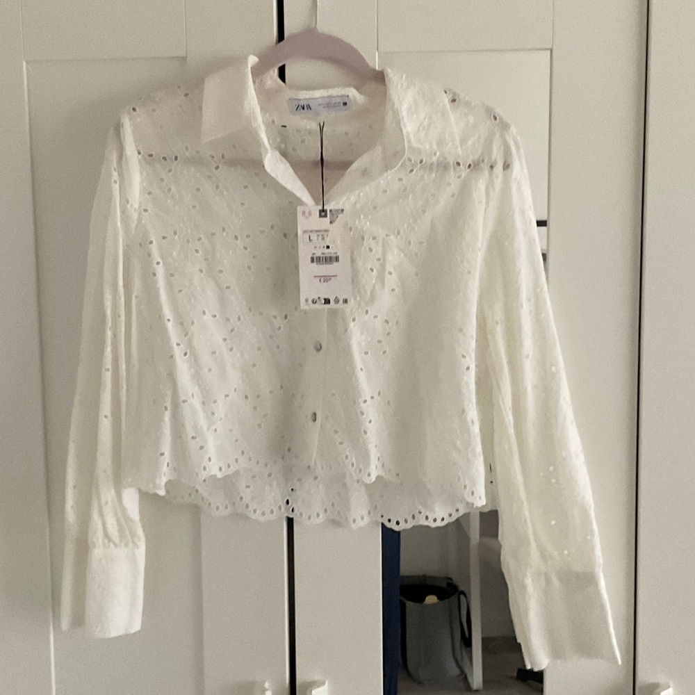 Zara Cream Eyelet Button-Up Shirt